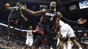 太离谱了！2米22中锋0分0助，仅抢了1个篮板，在场上竟然防自己人