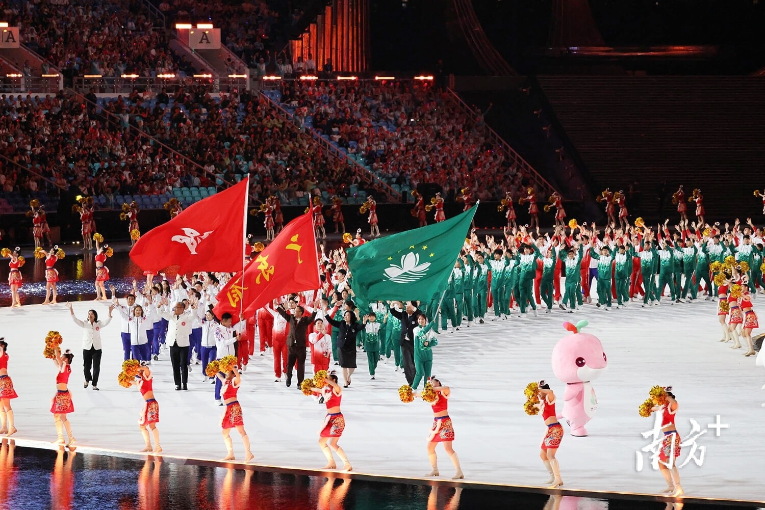 江湖竞芳华！西山居《剑侠世界3》国风时装秀来袭